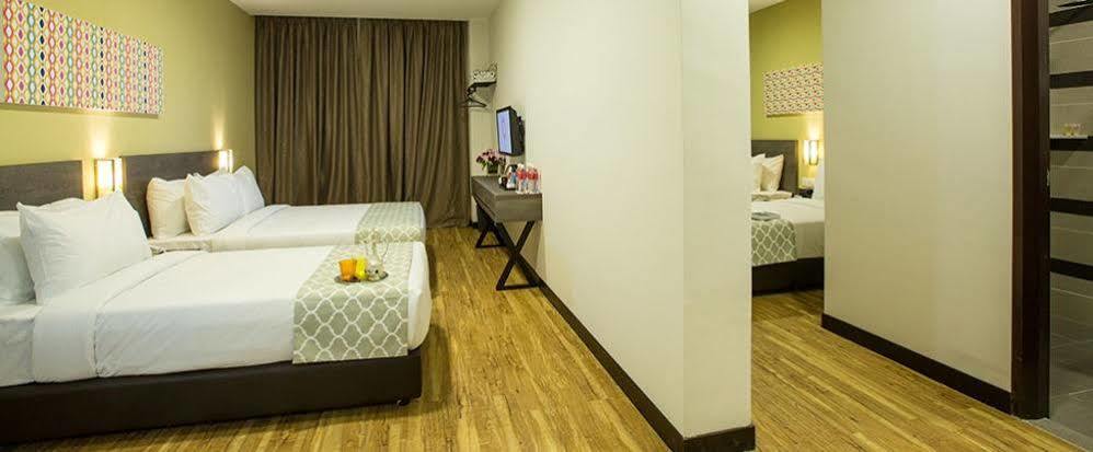 Humaira Hotel Tanah Merah  Exterior foto